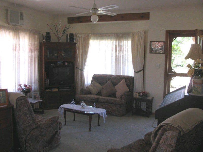 39 Charles Street, CROWS NEST QLD 4355, Crows Nest - Thumbnail 4