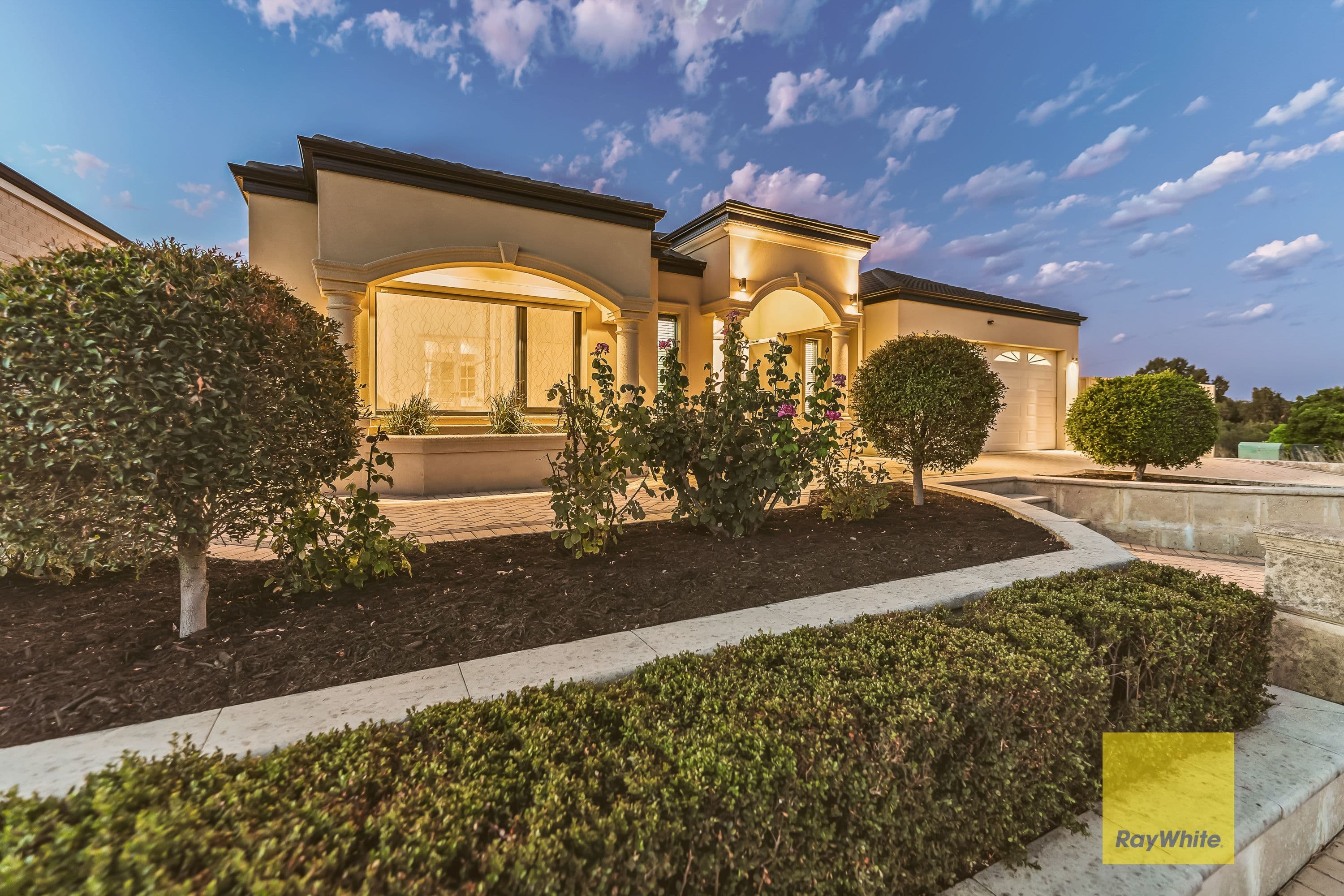 2 Rayner Drive, Landsdale WA 6065, Landsdale - Thumbnail 2