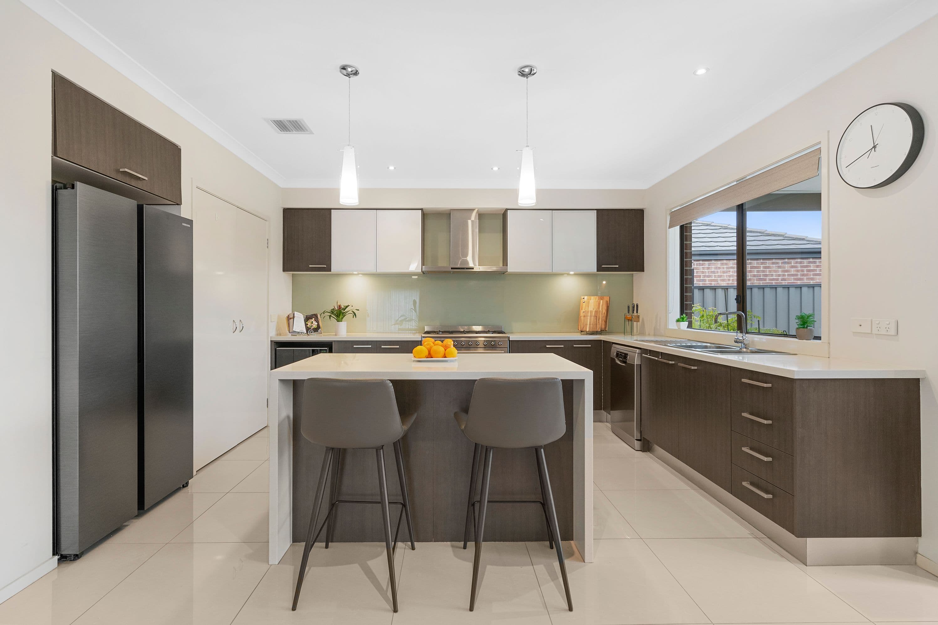 8 Paddys Place, South Morang VIC 3752, South Morang - Thumbnail 2