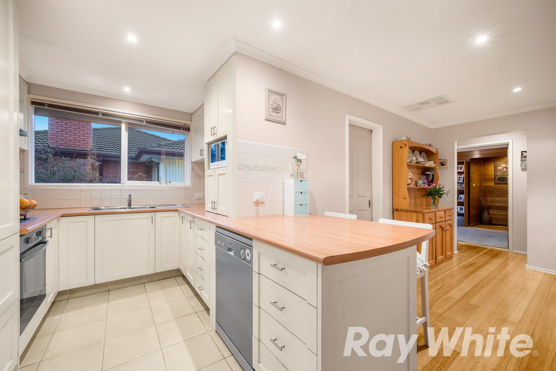 14 Moonah Road, Wantirna South VIC 3152, Wantirna South - Thumbnail 4
