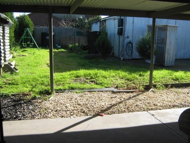 6 Crockett Avenue, CRAIGIEBURN VIC 3064, Craigieburn - Thumbnail 4