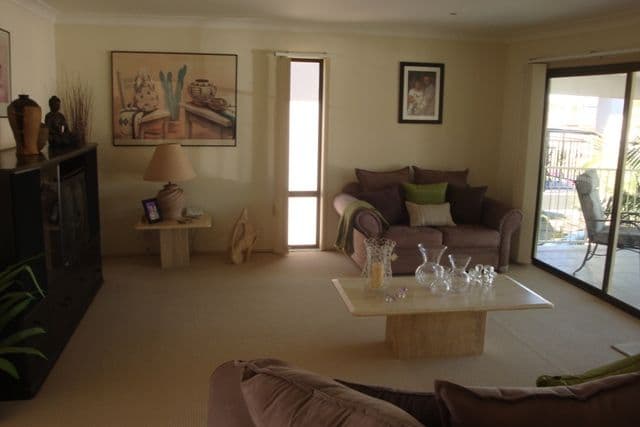 46 Kihilla Street, FAIRFIELD HEIGHTS NSW 2165, Fairfield Heights - Thumbnail 5