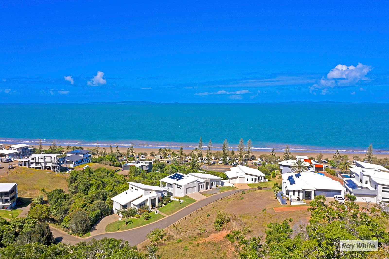 7 Gus Moore Street, Yeppoon QLD 4703, Yeppoon - Thumbnail 2