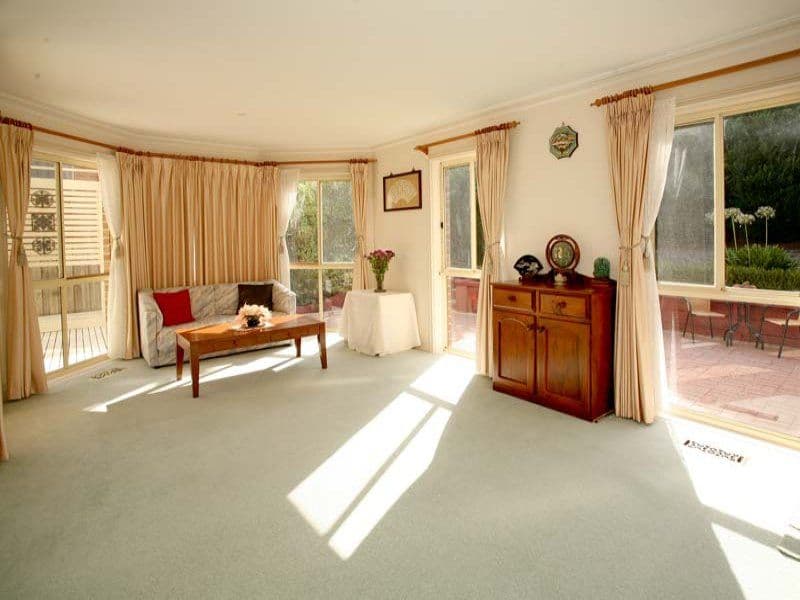 11 Scarborough Road, VERMONT SOUTH VIC 3133, Vermont South - Thumbnail 4