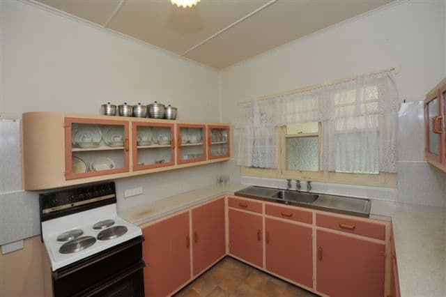 35 Perth Street, RANGEVILLE QLD 4350, Rangeville - Thumbnail 4
