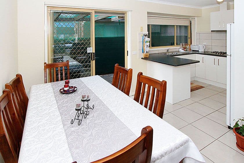 1 Somers Close, MILL PARK VIC 3082, Mill Park - Thumbnail 3