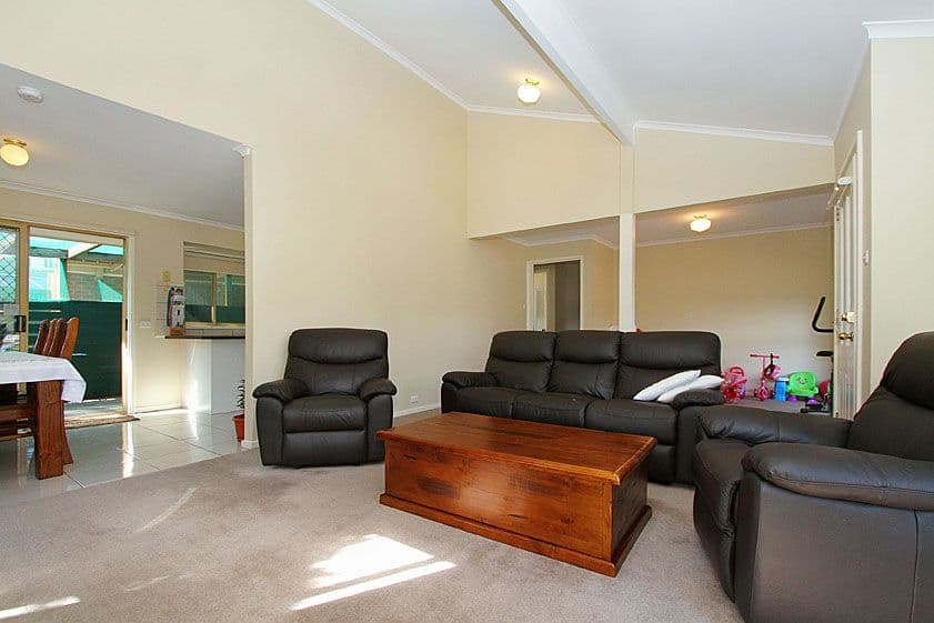 1 Somers Close, MILL PARK VIC 3082, Mill Park - Thumbnail 5