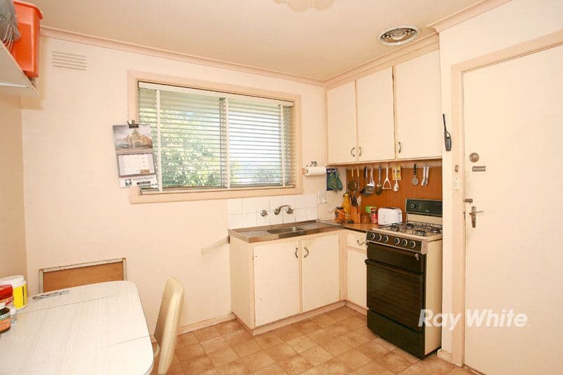 17 Jenkins Street, NOBLE PARK VIC 3174, Noble Park - Thumbnail 2