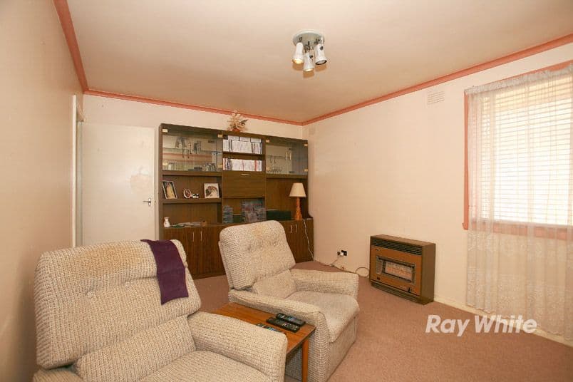17 Jenkins Street, NOBLE PARK VIC 3174, Noble Park - Thumbnail 4