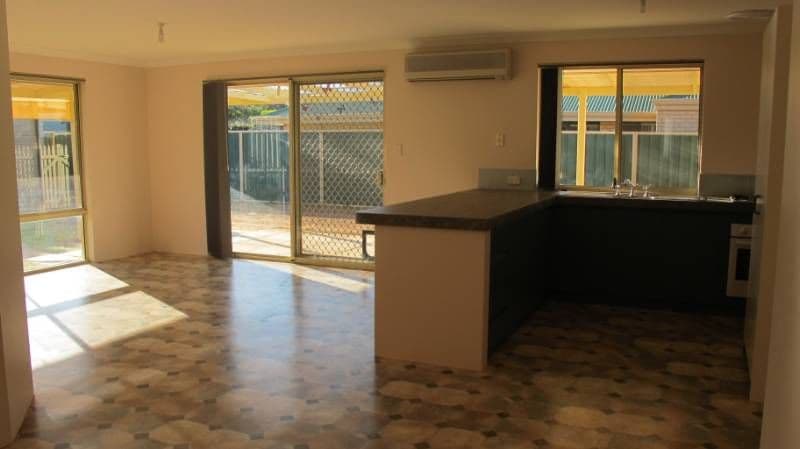 21 Reg Percy Street, MOUNT TARCOOLA WA 6530, Mount Tarcoola - Thumbnail 2