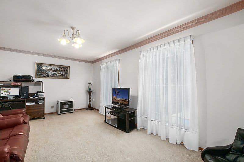 12 The Glen, Berkeley Vale NSW 2261, Berkeley Vale - Thumbnail 5