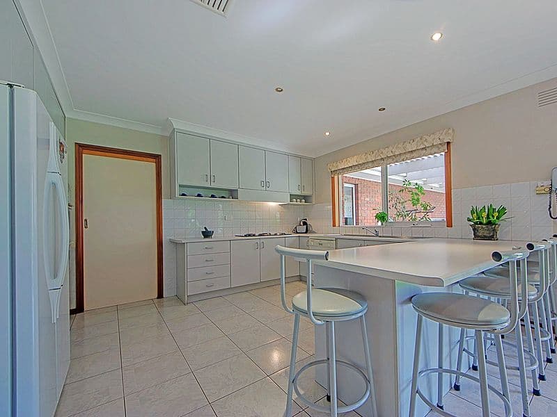 50 Wynarka Drive, Hoppers Crossing VIC 3029, Hoppers Crossing - Thumbnail 7