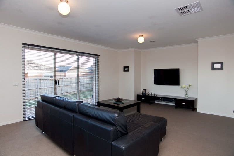 60 Brinkhill Drive, MERNDA VIC 3754, Mernda - Thumbnail 3
