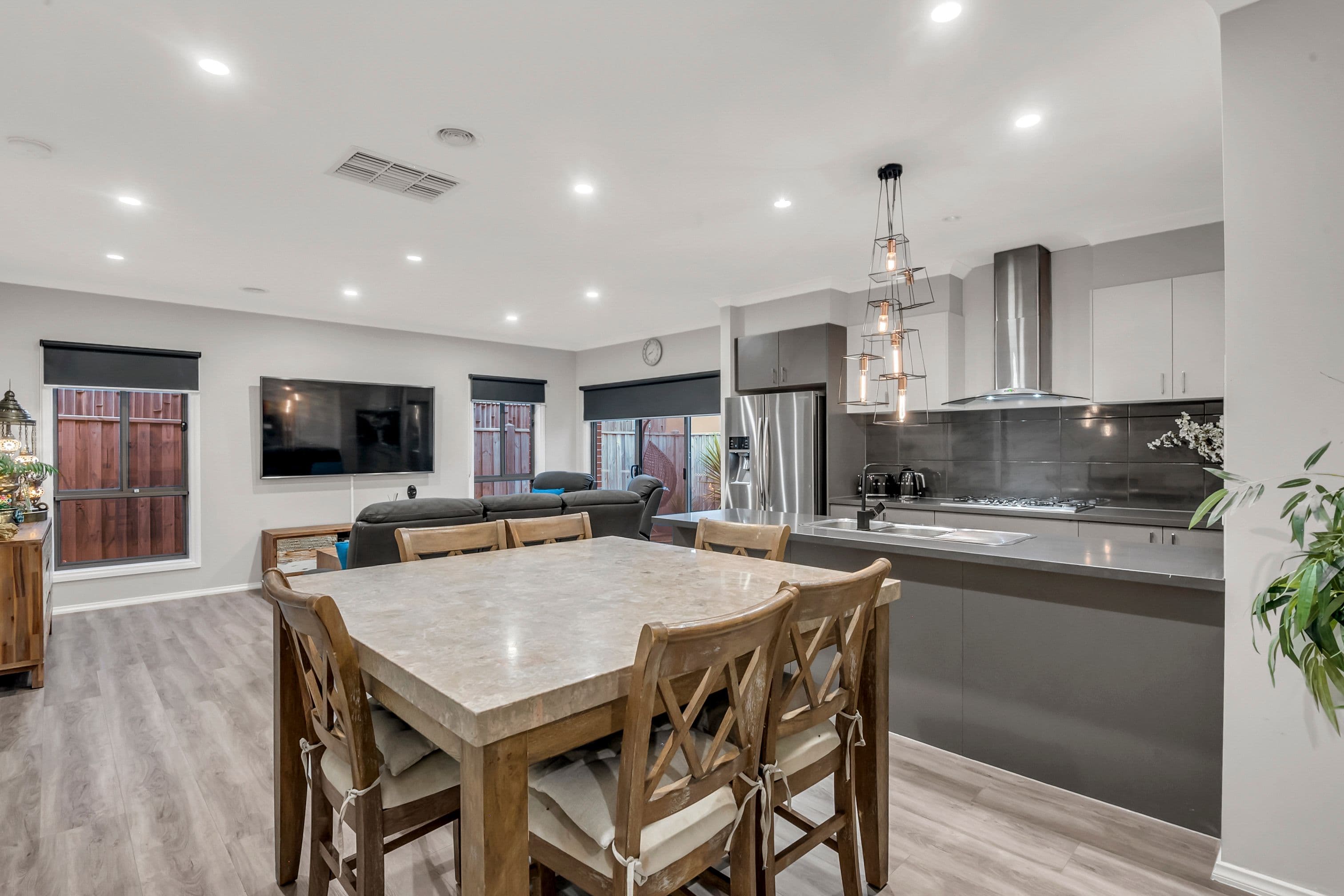 27 Colwood Avenue, Mickleham VIC 3064, Mickleham - Thumbnail 5