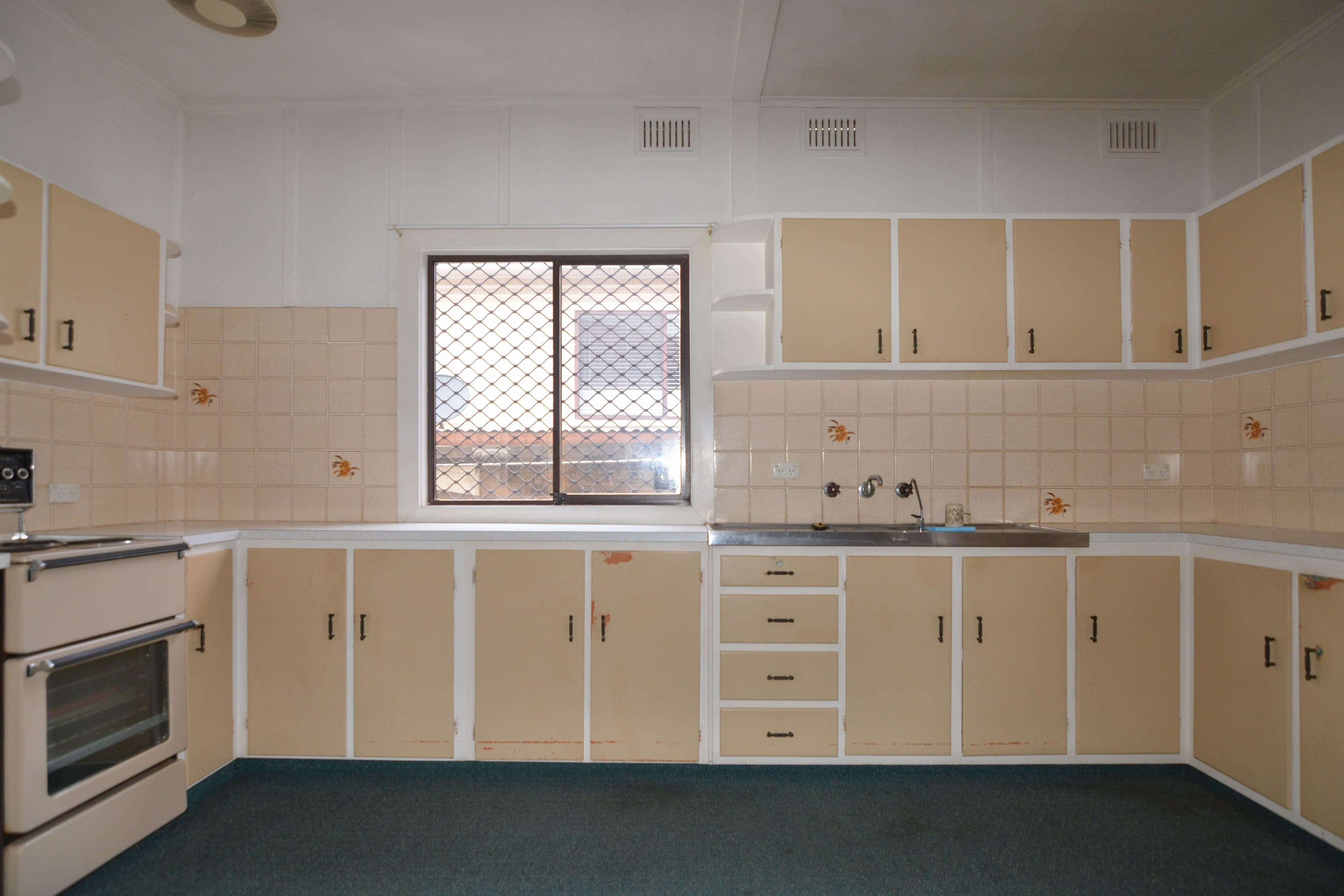 12 Campbell Street, North Gosford - Thumbnail 4