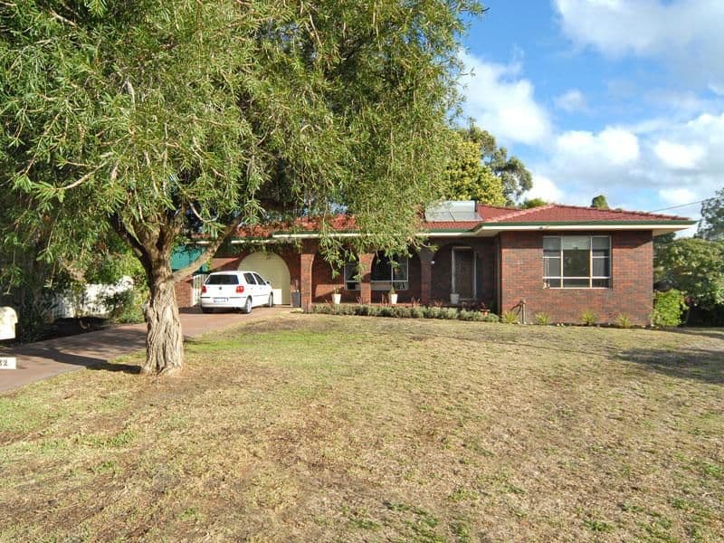 32 Anthony Street, LESMURDIE WA 6076, Lesmurdie - Image 1