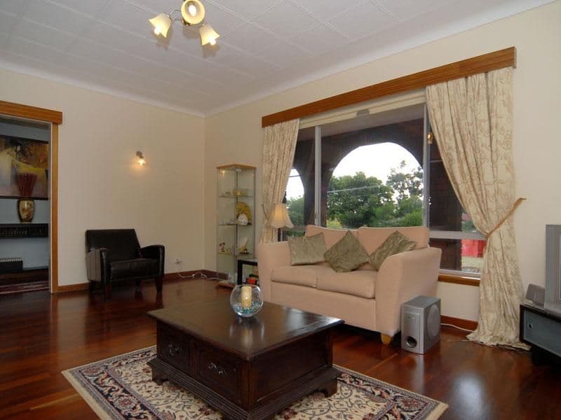 32 Anthony Street, LESMURDIE WA 6076, Lesmurdie - Thumbnail 4