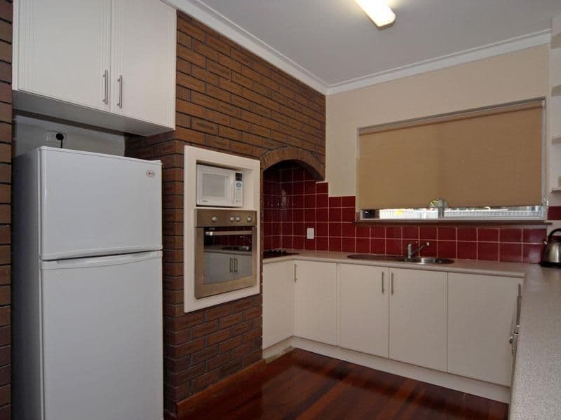 32 Anthony Street, LESMURDIE WA 6076, Lesmurdie - Thumbnail 8