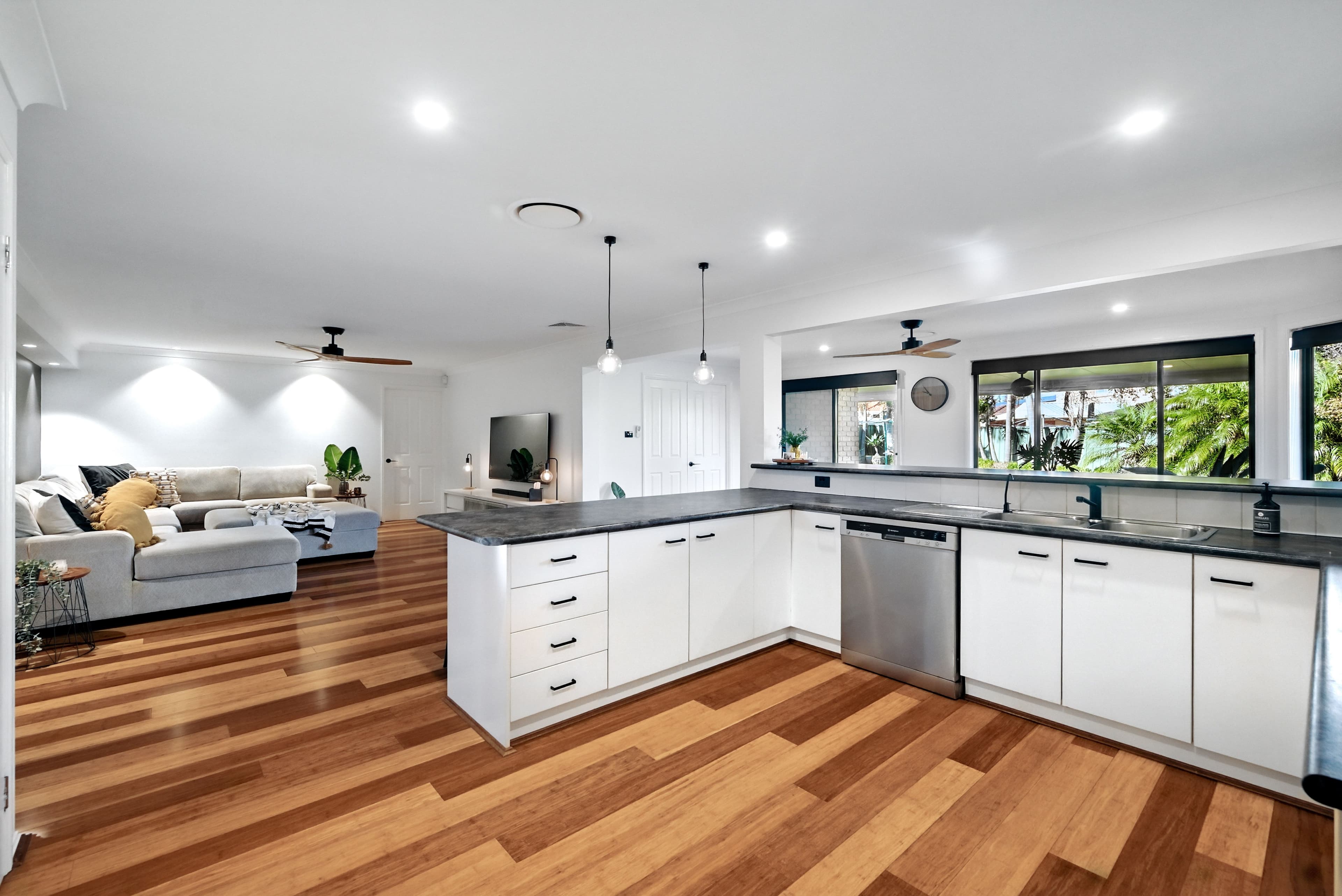 5 Saddler Way, Glenmore Park NSW 2745, Glenmore Park - Thumbnail 3
