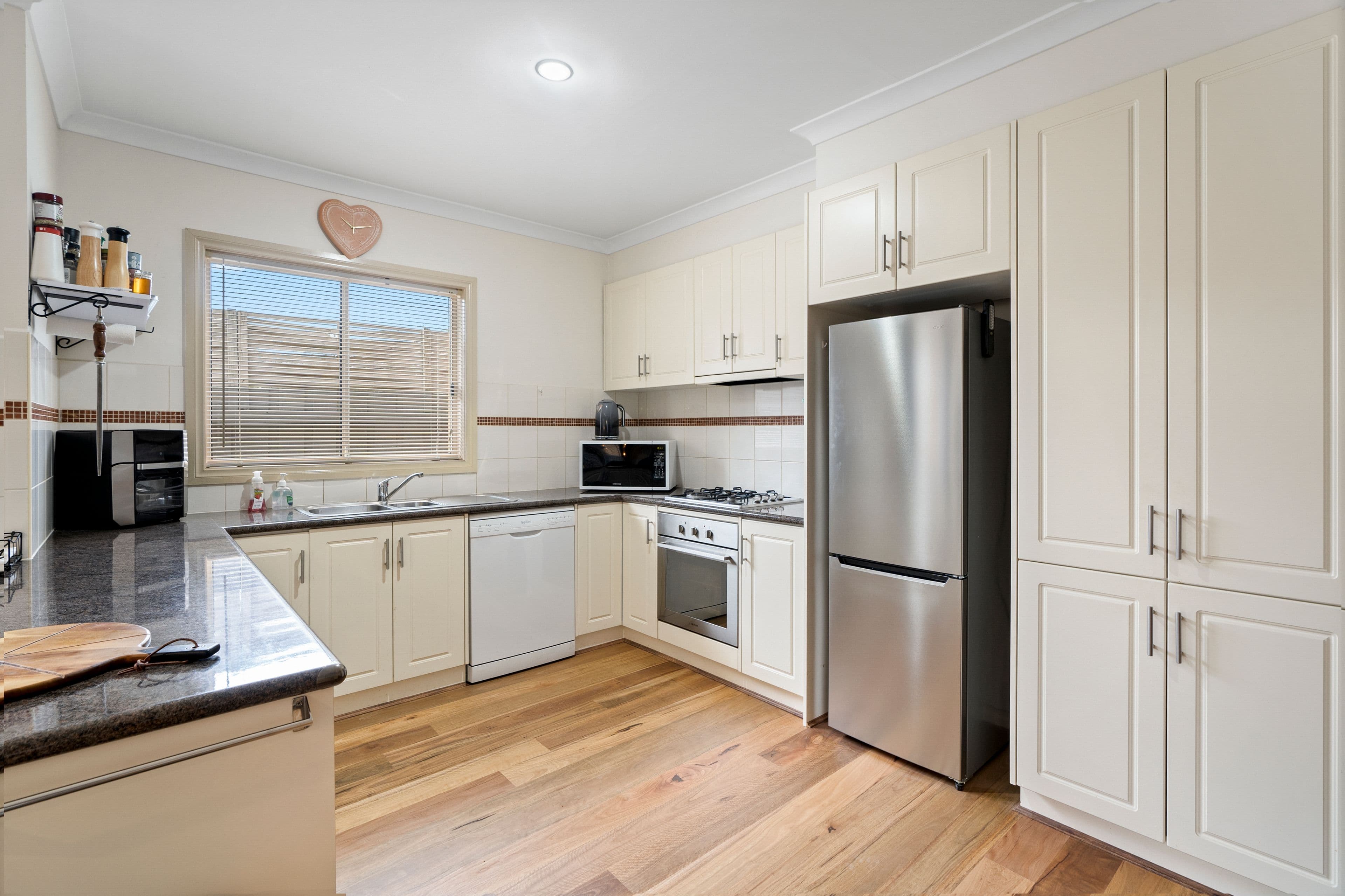 68 Linda Crescent, Ferntree Gully VIC 3156, Ferntree Gully - Thumbnail 4