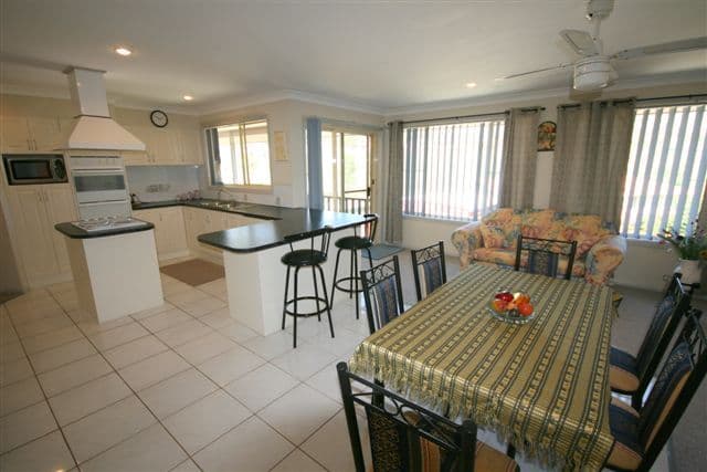 25 Tallowood Street, SOUTH GRAFTON NSW 2460, South Grafton - Thumbnail 2