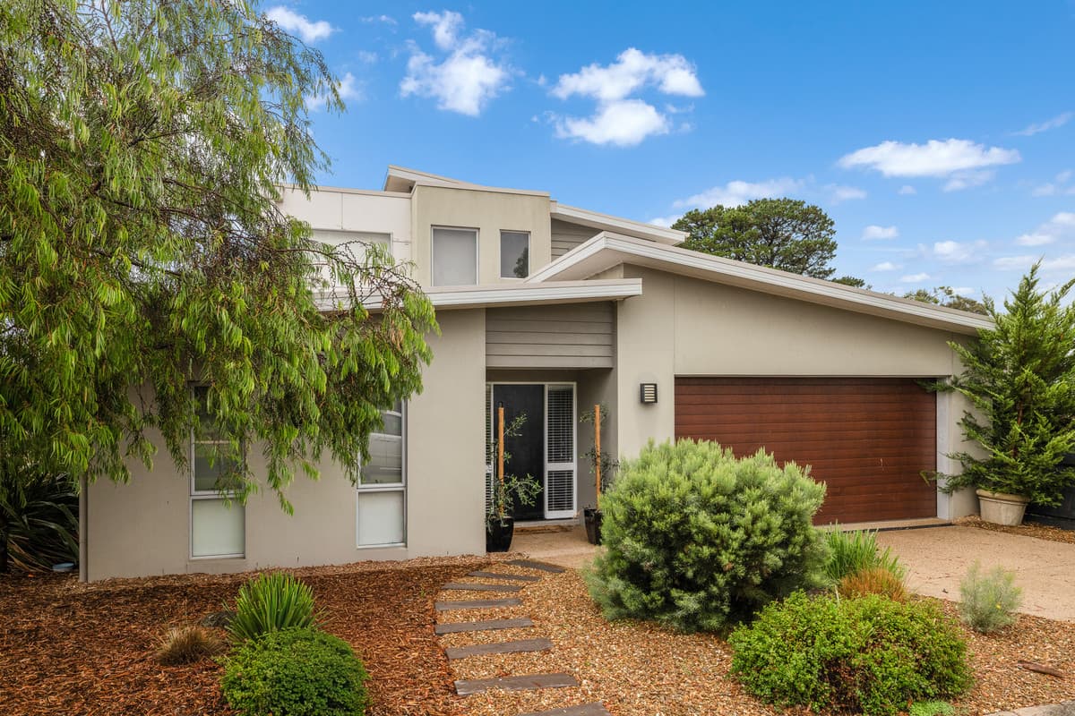 2 / 24 Redwood Drive, Cowes VIC 3922, Cowes - Image 1