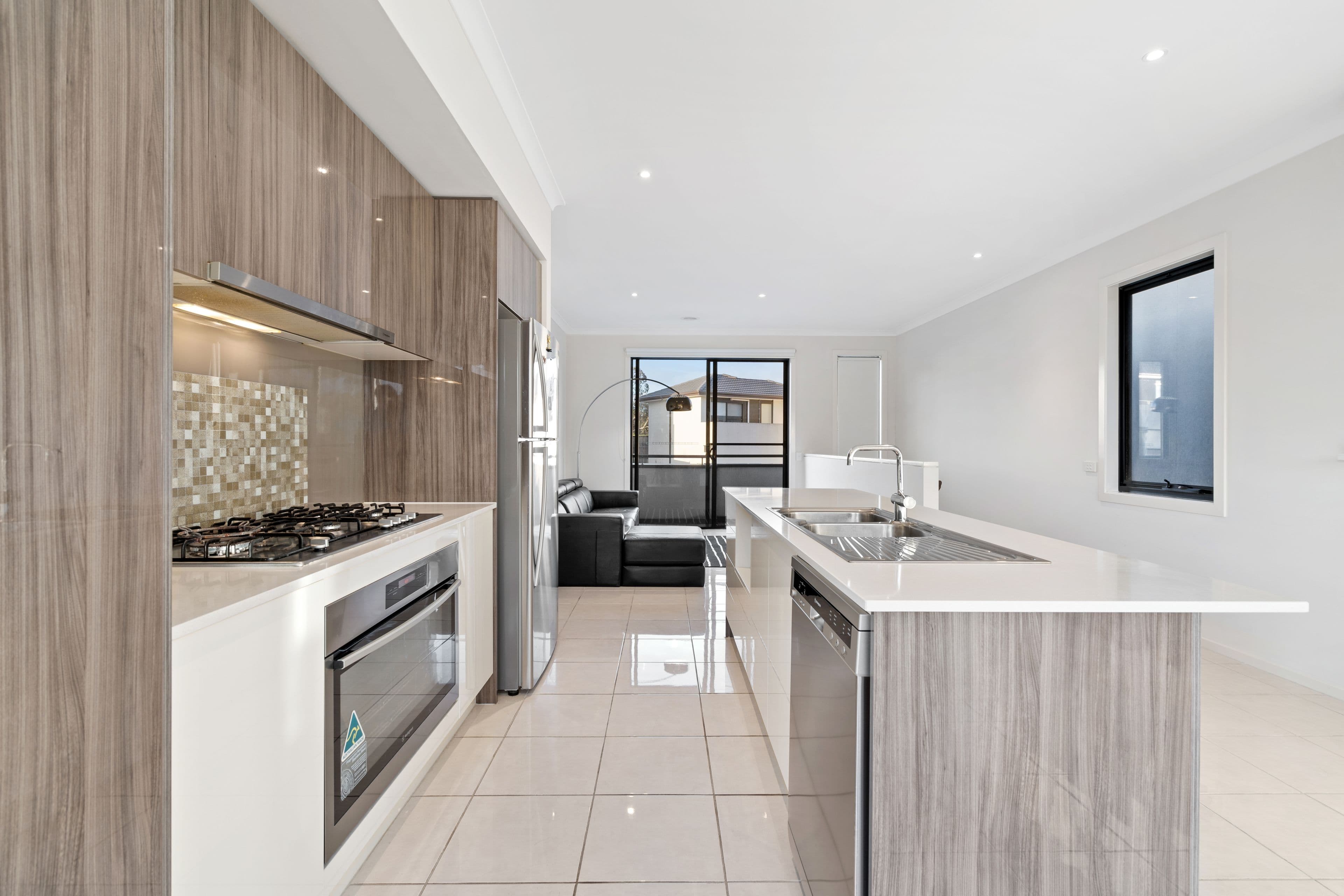 44 Zara Close, Bundoora VIC 3083, Bundoora - Thumbnail 6