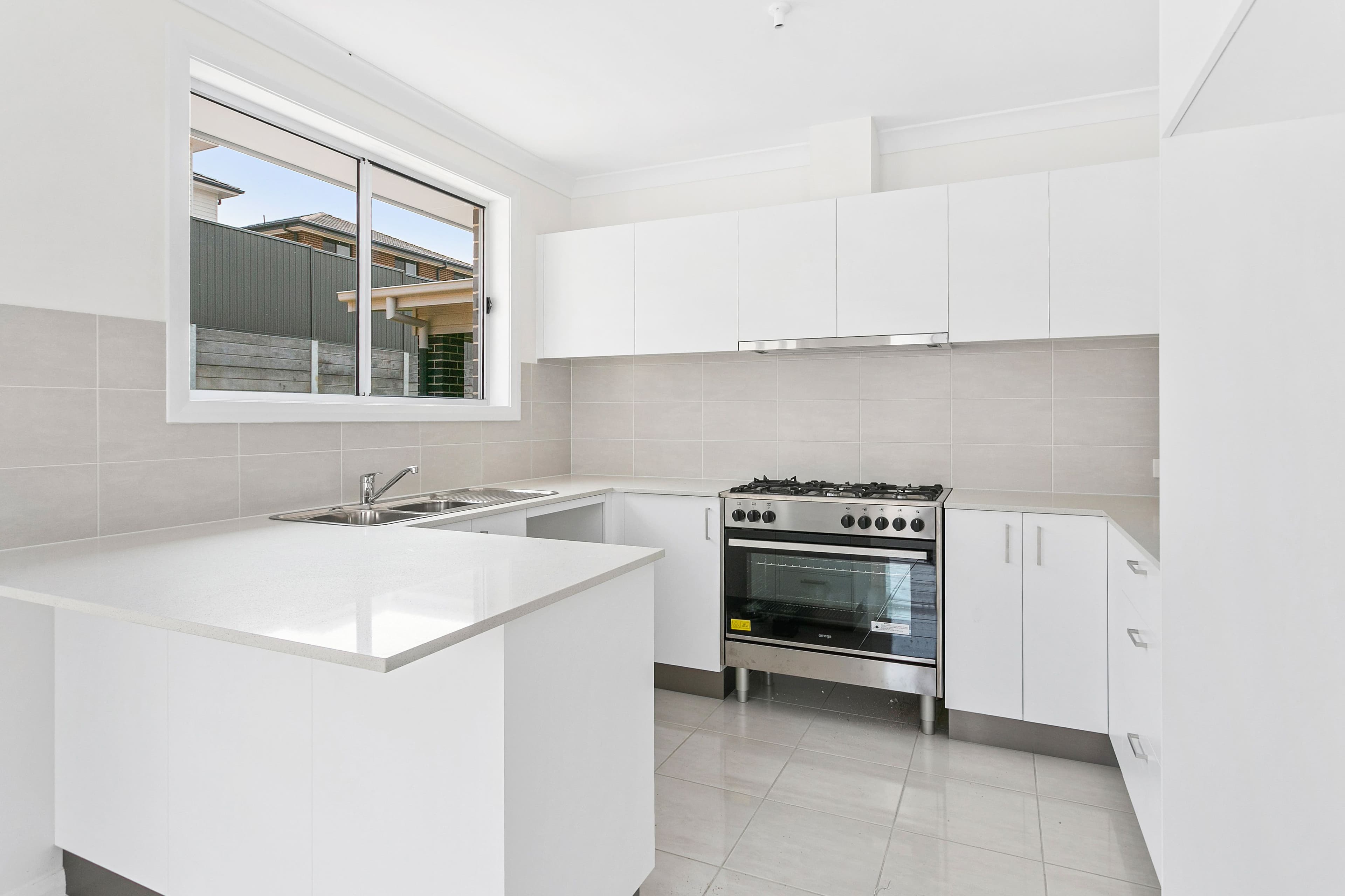5 Mcnevin Close, Calderwood - Thumbnail 5