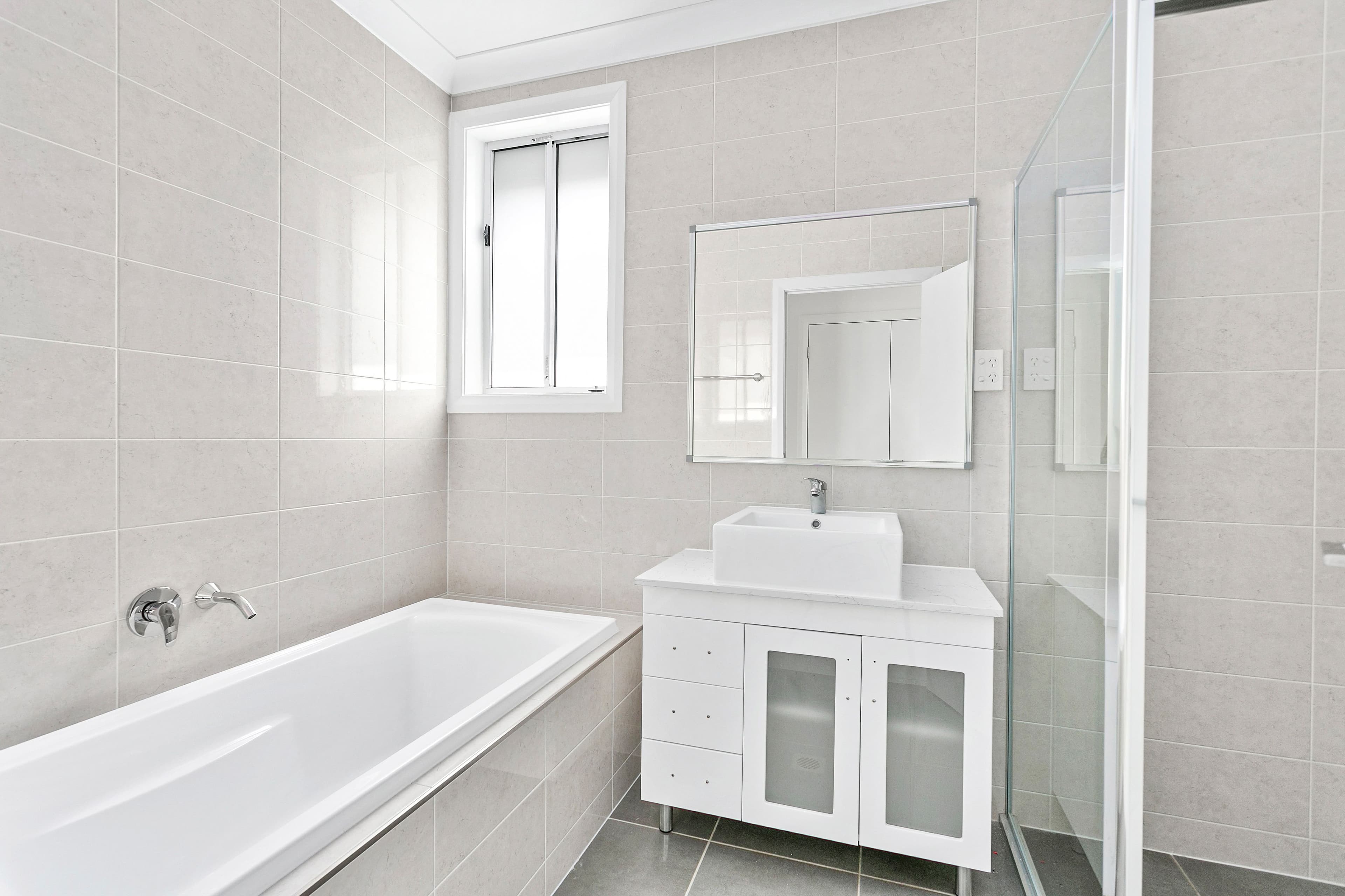5 Mcnevin Close, Calderwood - Thumbnail 6