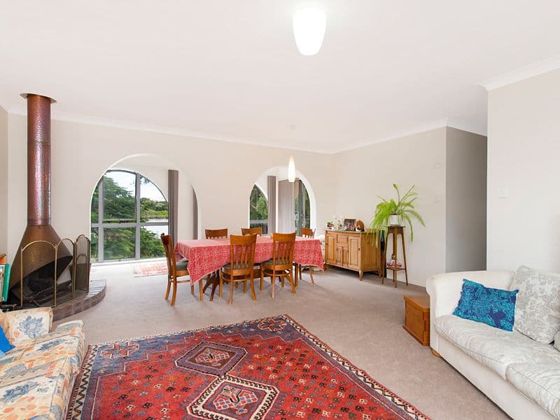 83 Nadine Street, GRACEVILLE QLD 4075, Graceville - Thumbnail 4