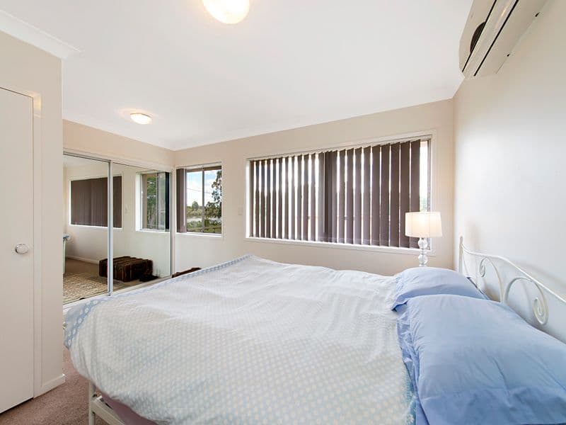83 Nadine Street, GRACEVILLE QLD 4075, Graceville - Thumbnail 5