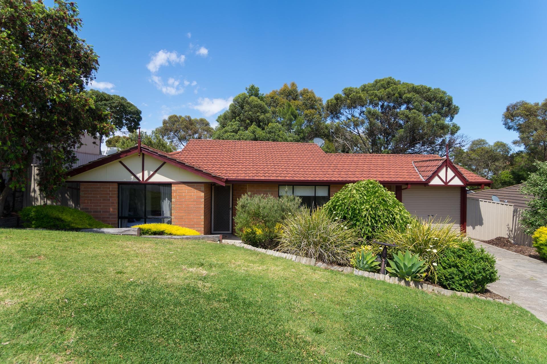 2 Cassia Court, Aberfoyle Park SA 5159, Aberfoyle Park - Image 1