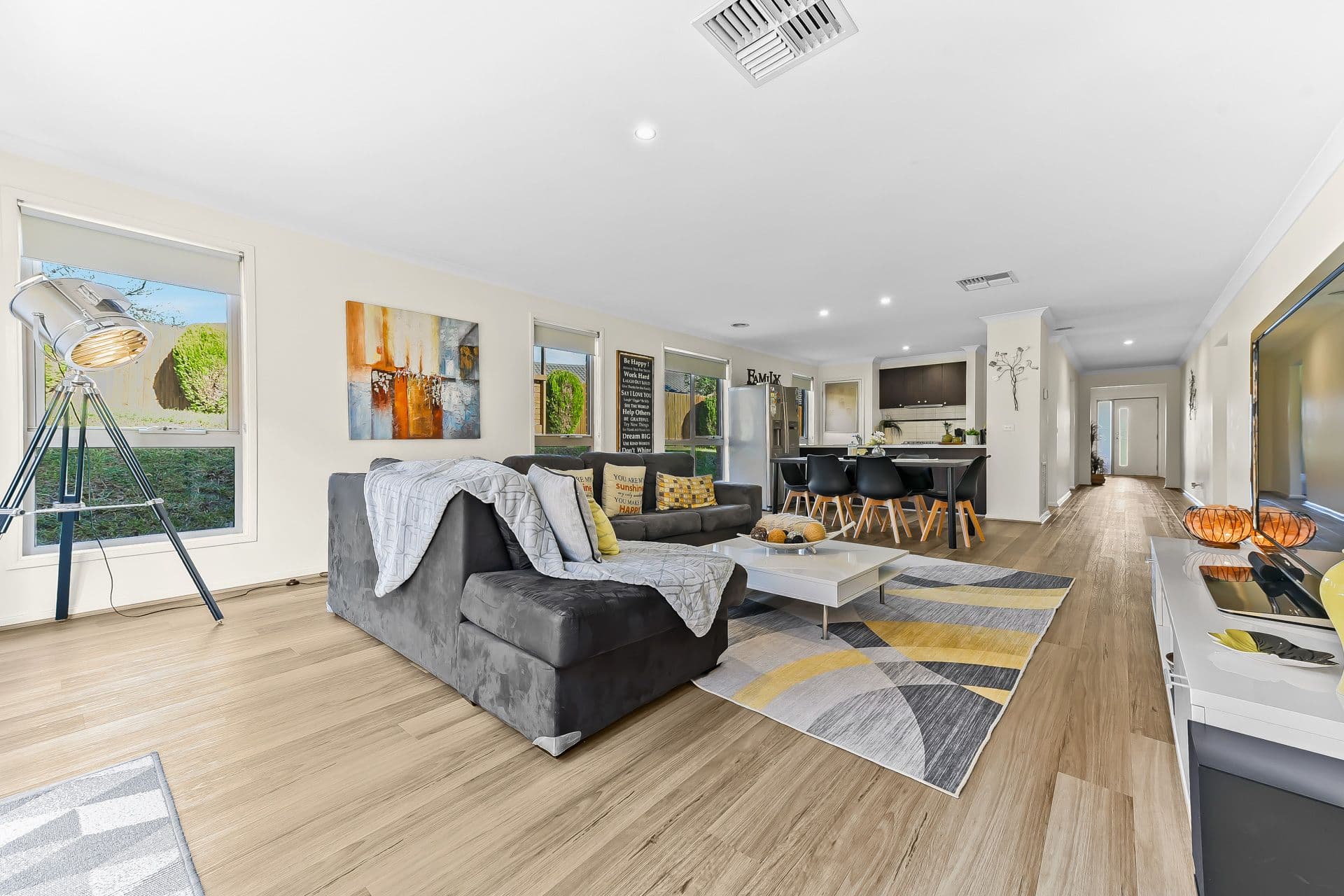 10 Sing Crescent, Berwick VIC 3806, Berwick - Thumbnail 2