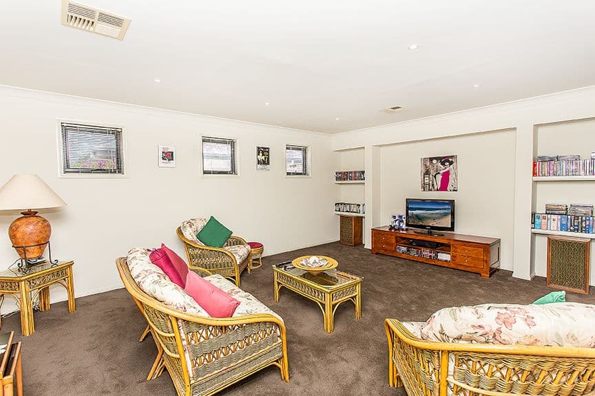63 Lakeview Road, MORISSET PARK NSW 2264, Morisset Park - Thumbnail 4