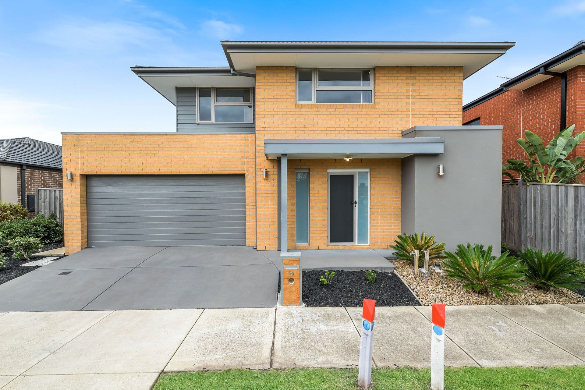 35 Brightstone Drive, Clyde North VIC 3978, Clyde North - Thumbnail 3