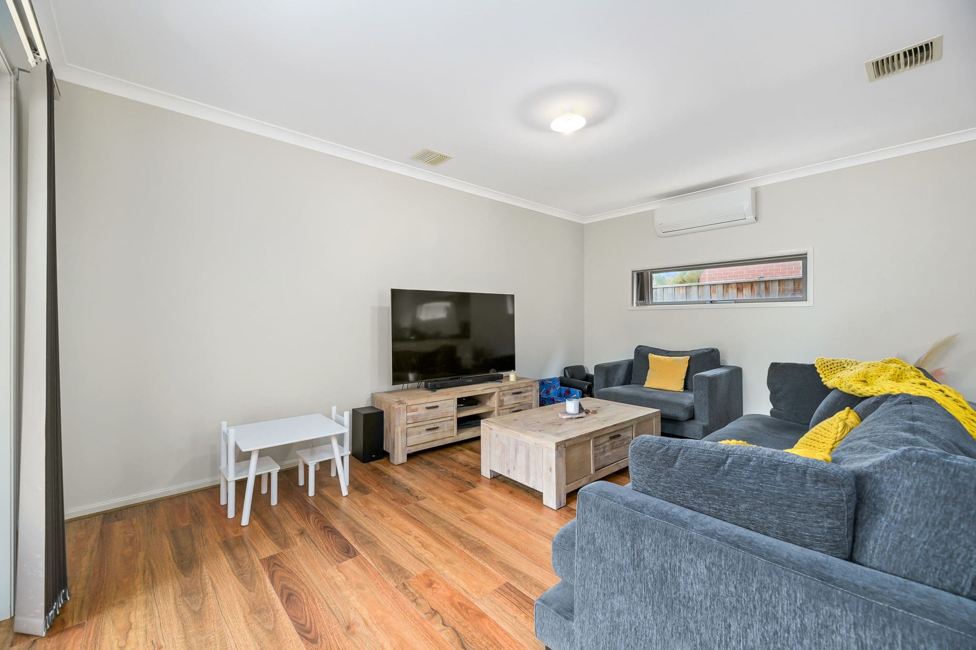 35 Brightstone Drive, Clyde North VIC 3978, Clyde North - Thumbnail 6