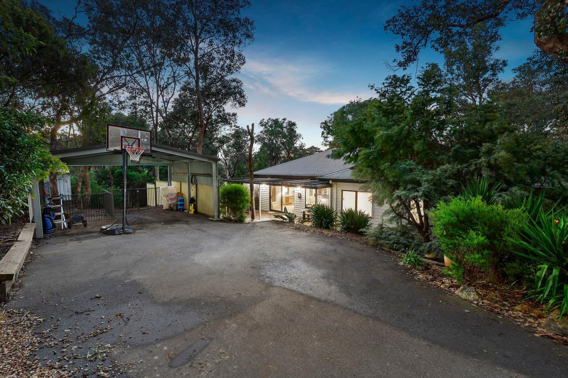 29 Hillcrest Road, Hurstbridge VIC 3099, Hurstbridge - Thumbnail 3