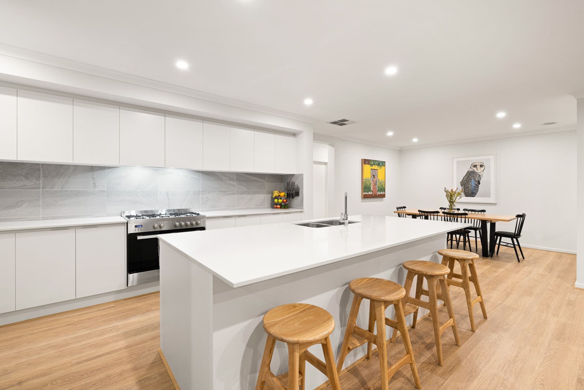 18 Buckland Circuit, Werribee VIC 3030, Werribee - Thumbnail 5