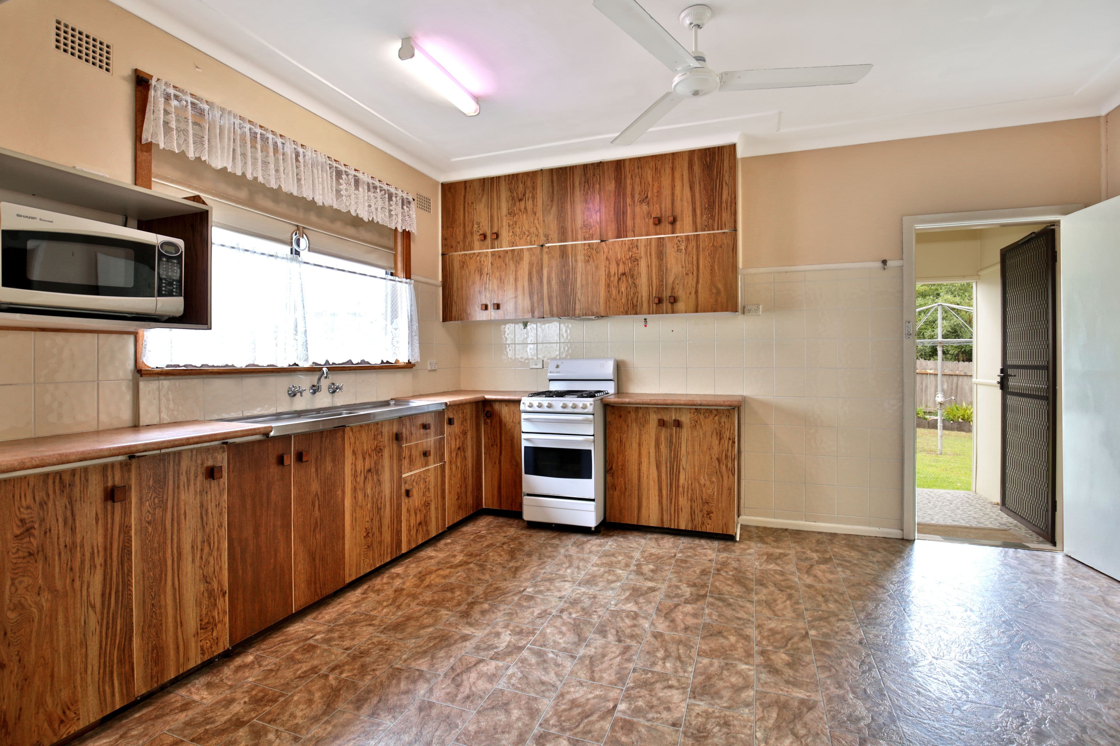 1 Turley Avenue, Bomaderry - Thumbnail 2