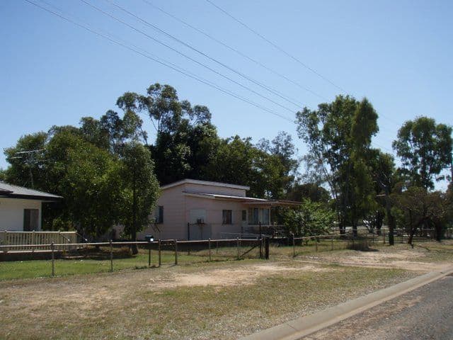 57 Carter Street, CHARLEVILLE QLD 4470, Charleville - Thumbnail 2