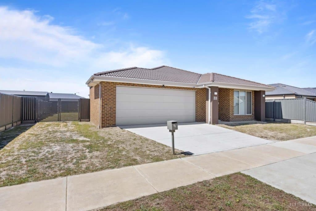 33 Aquiver Terrace, Shepparton North - Image 1