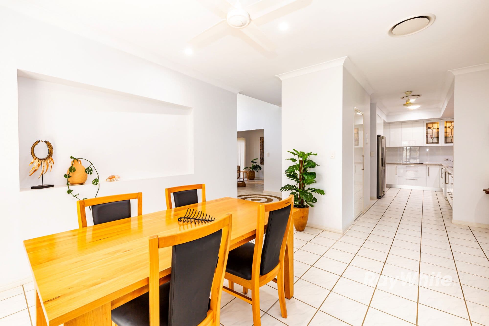 31 Coral Cove Drive, Coral Cove QLD 4670, Coral Cove - Thumbnail 8