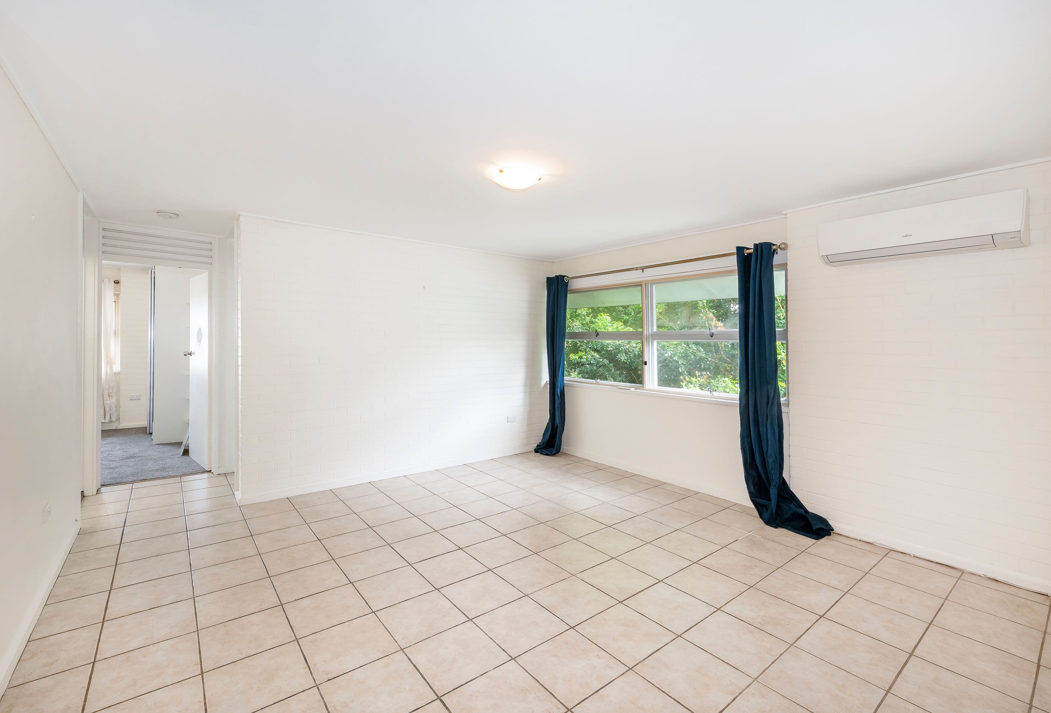 70 Kent Road, Wooloowin QLD 4030, Wooloowin - Thumbnail 2