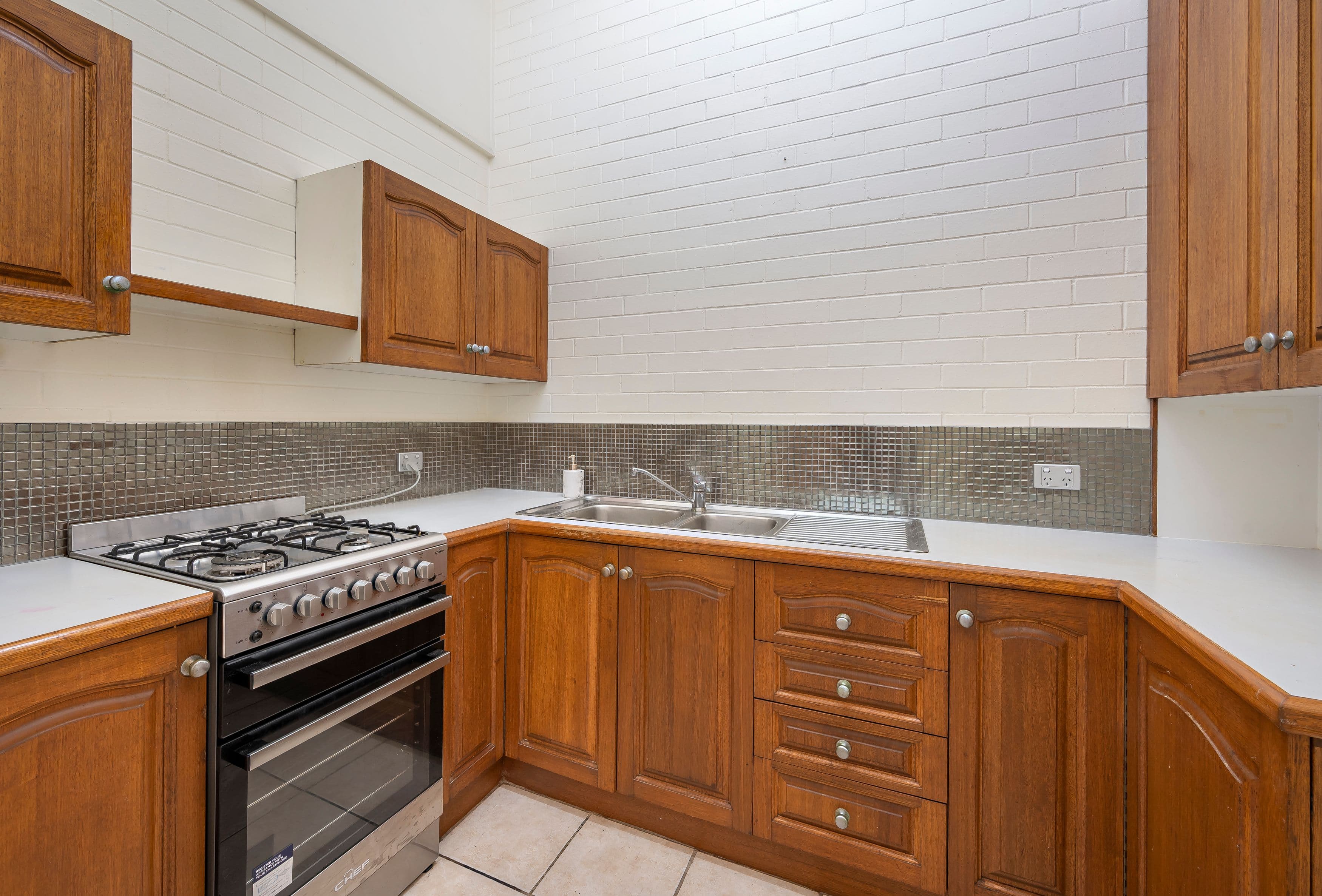 70 Kent Road, Wooloowin QLD 4030, Wooloowin - Thumbnail 3