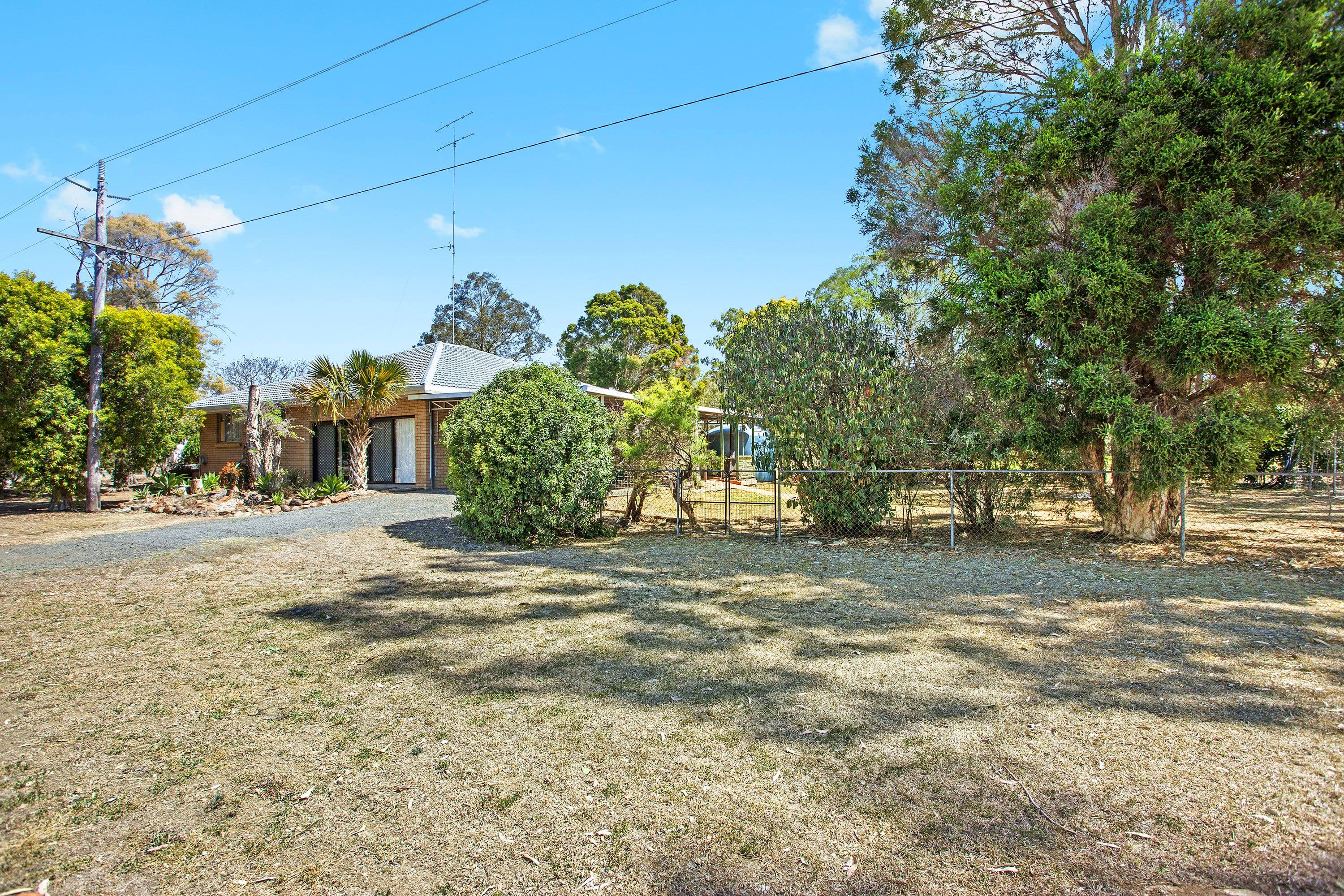 19 Bayley Street, Pittsworth QLD 4356, Pittsworth - Thumbnail 4