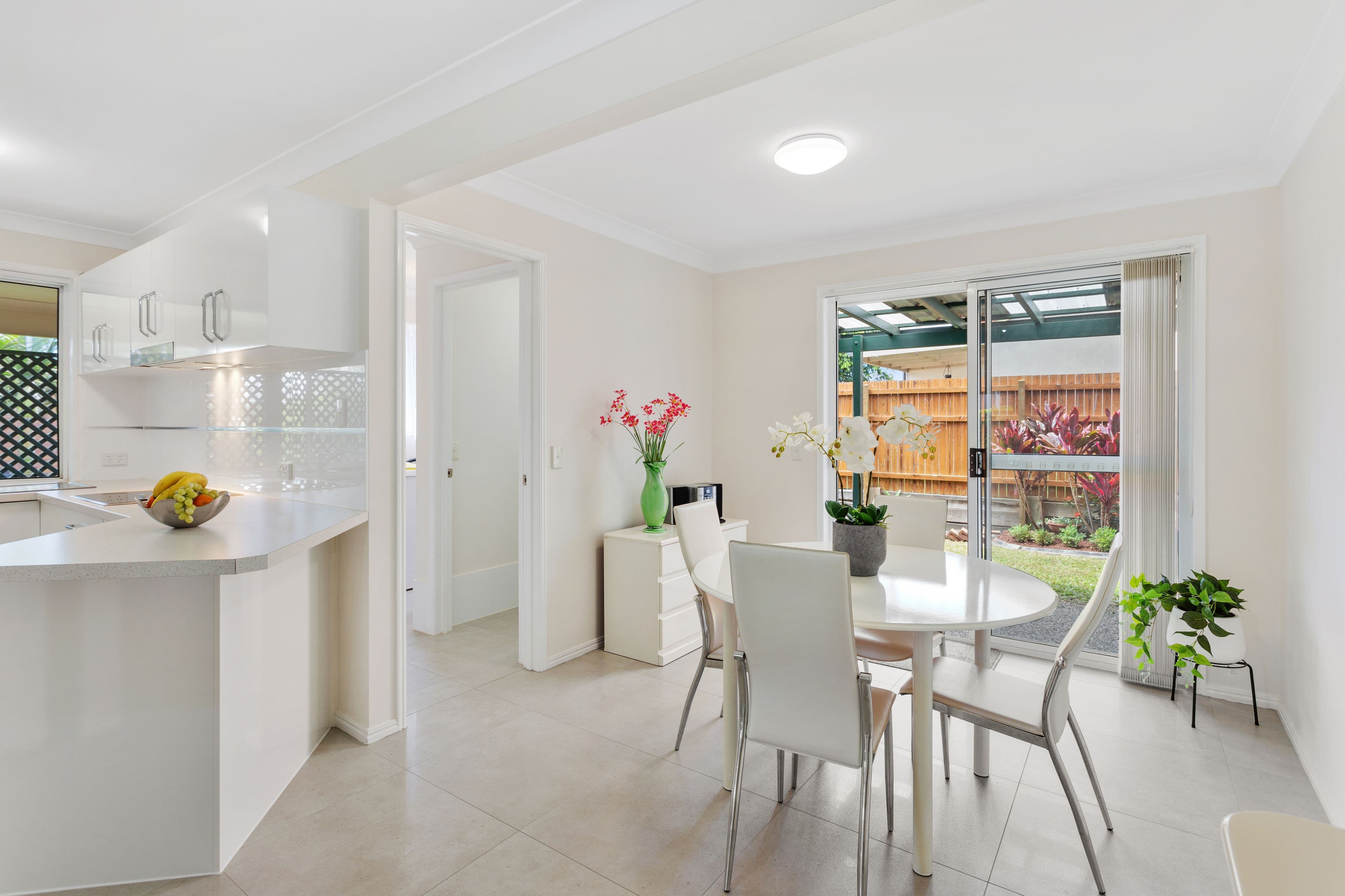 27 Ashbourne Terrace, Biggera Waters QLD 4216, Biggera Waters - Thumbnail 3