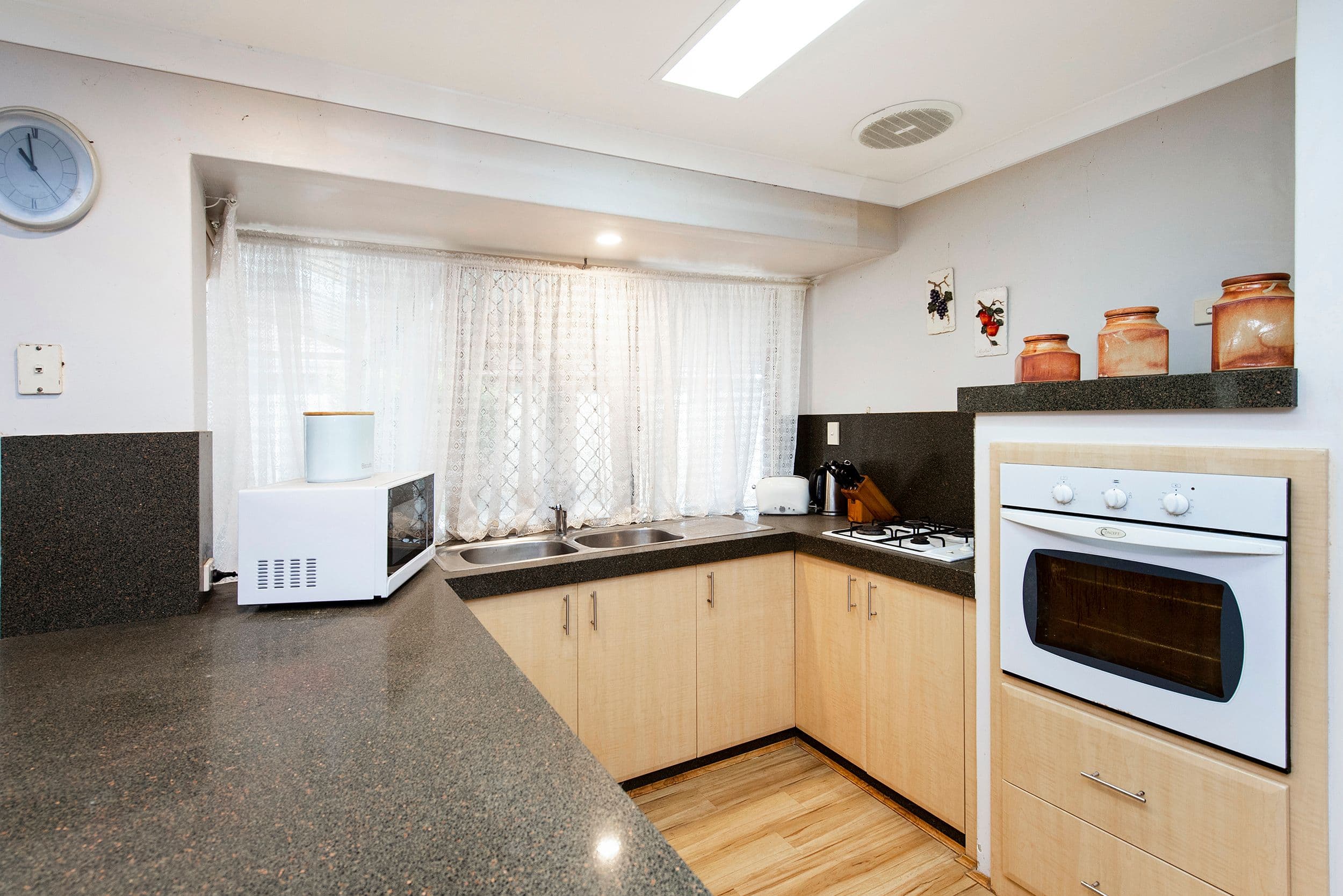 1 Rothesay Court, Cooloongup WA 6168, Cooloongup - Thumbnail 6