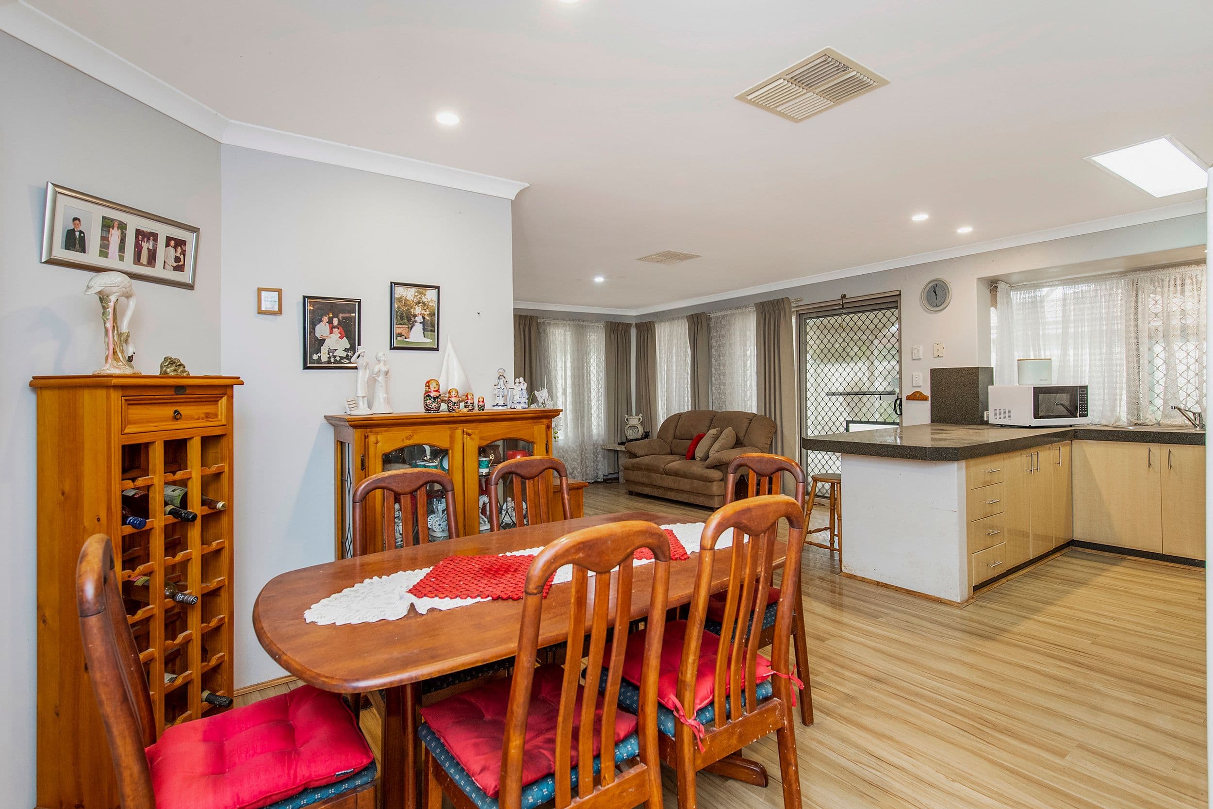 1 Rothesay Court, Cooloongup WA 6168, Cooloongup - Thumbnail 7