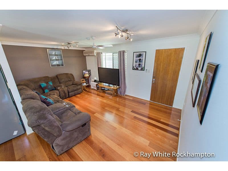 16 Brosnan Crescent, PARKHURST QLD 4702, Parkhurst - Thumbnail 8
