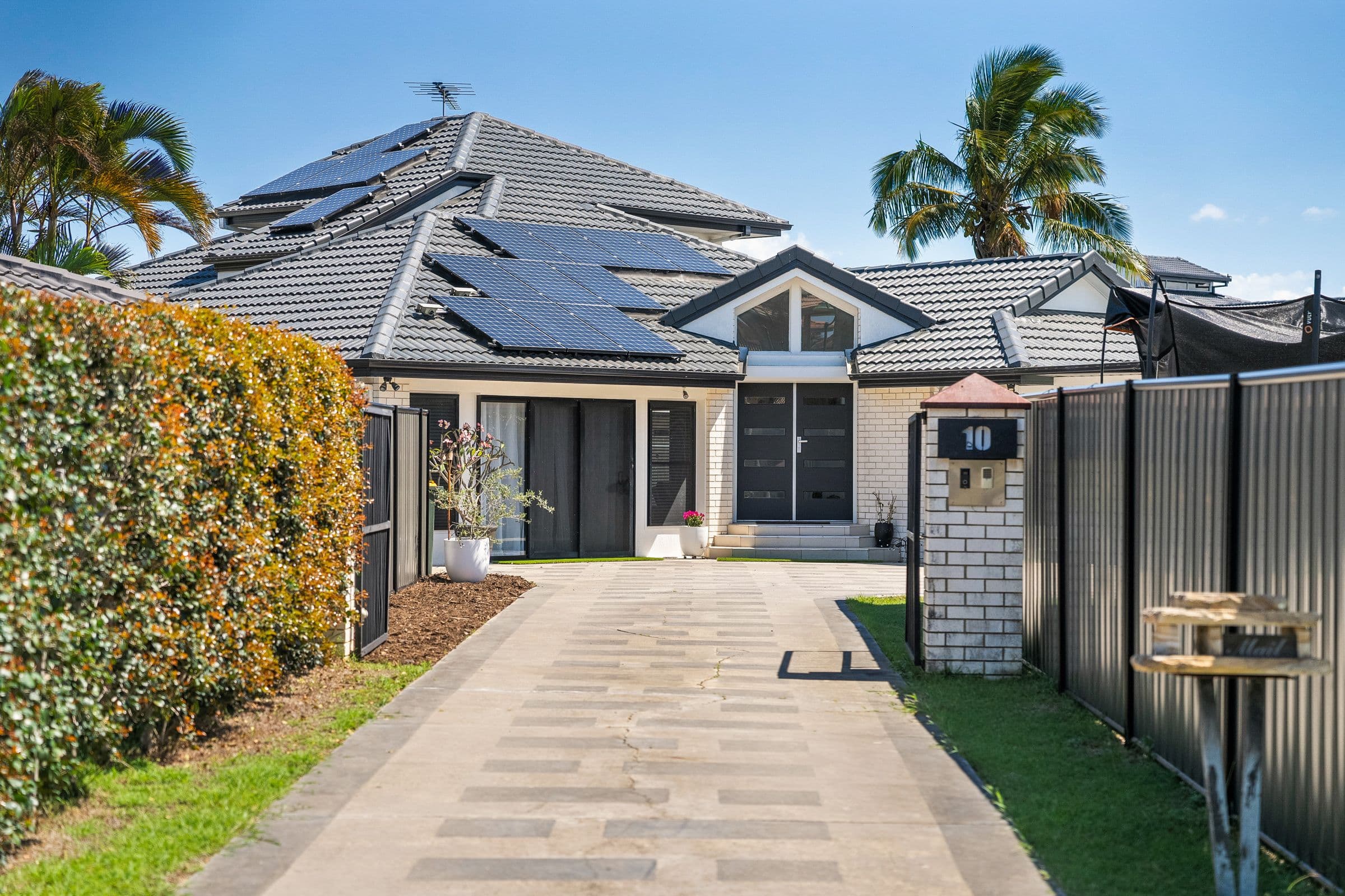 10 Nautilus Court, Newport QLD 4020, Newport - Thumbnail 2